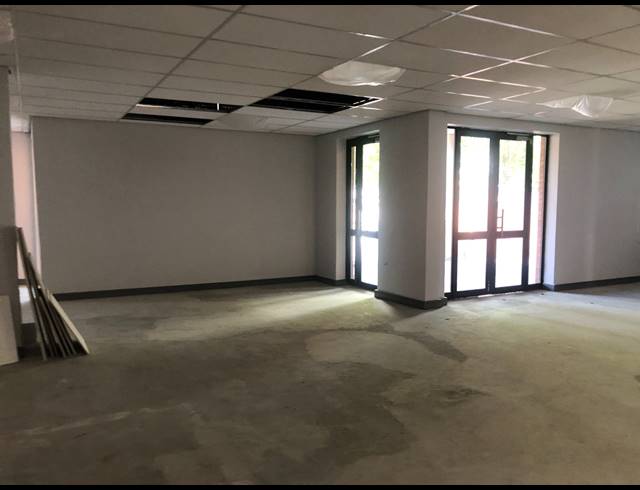324M² OFFICE TO LET IN WAVERLEY